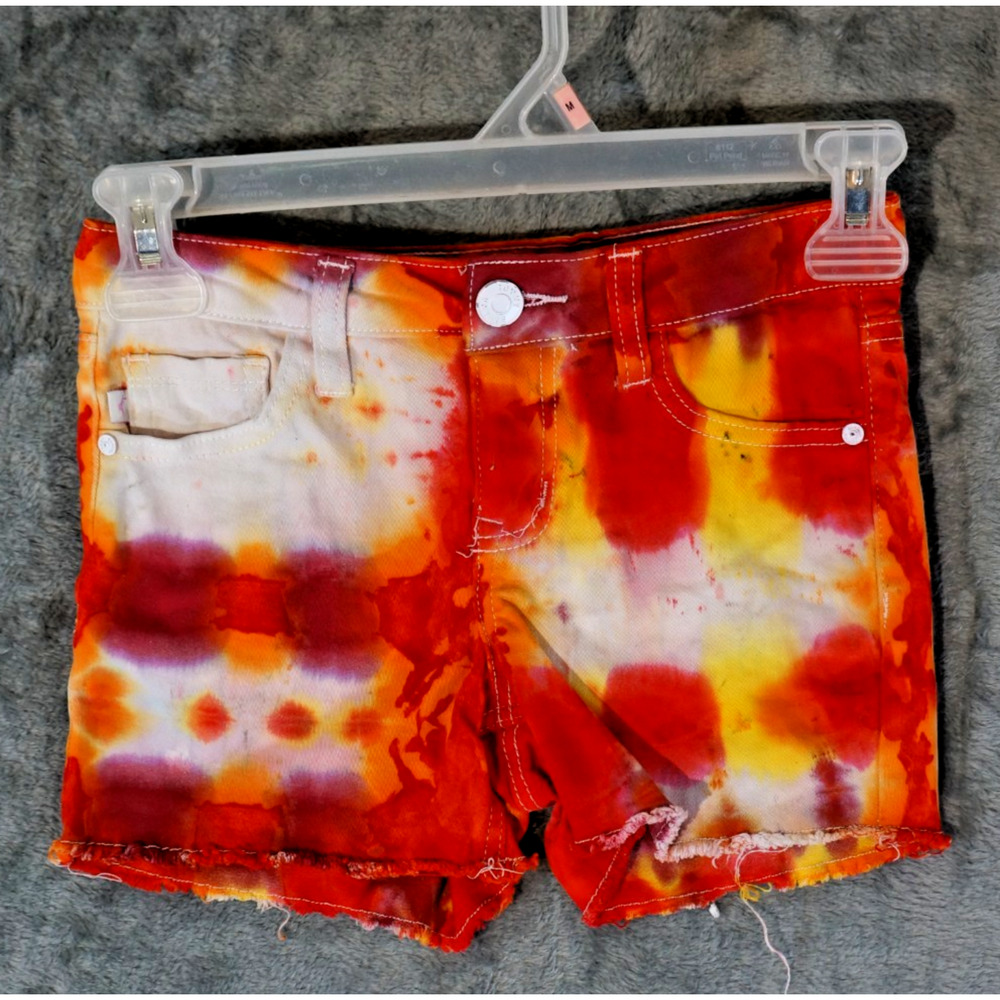 Tommy Bahama Girls 10 Artisan Hand Dyed Cutoff Shorts Red Orange Yellow Fire Gri